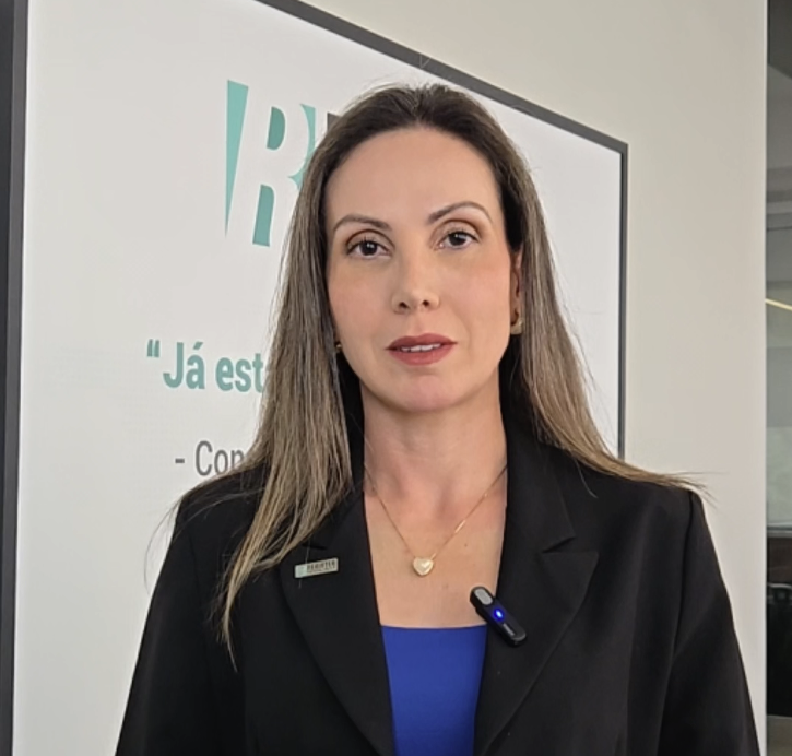Camila Reis, Business Development